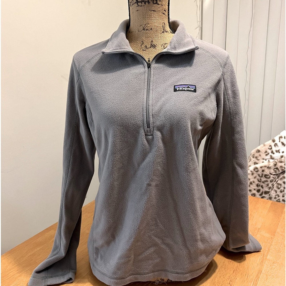 Patagonia half zip pullover sz M